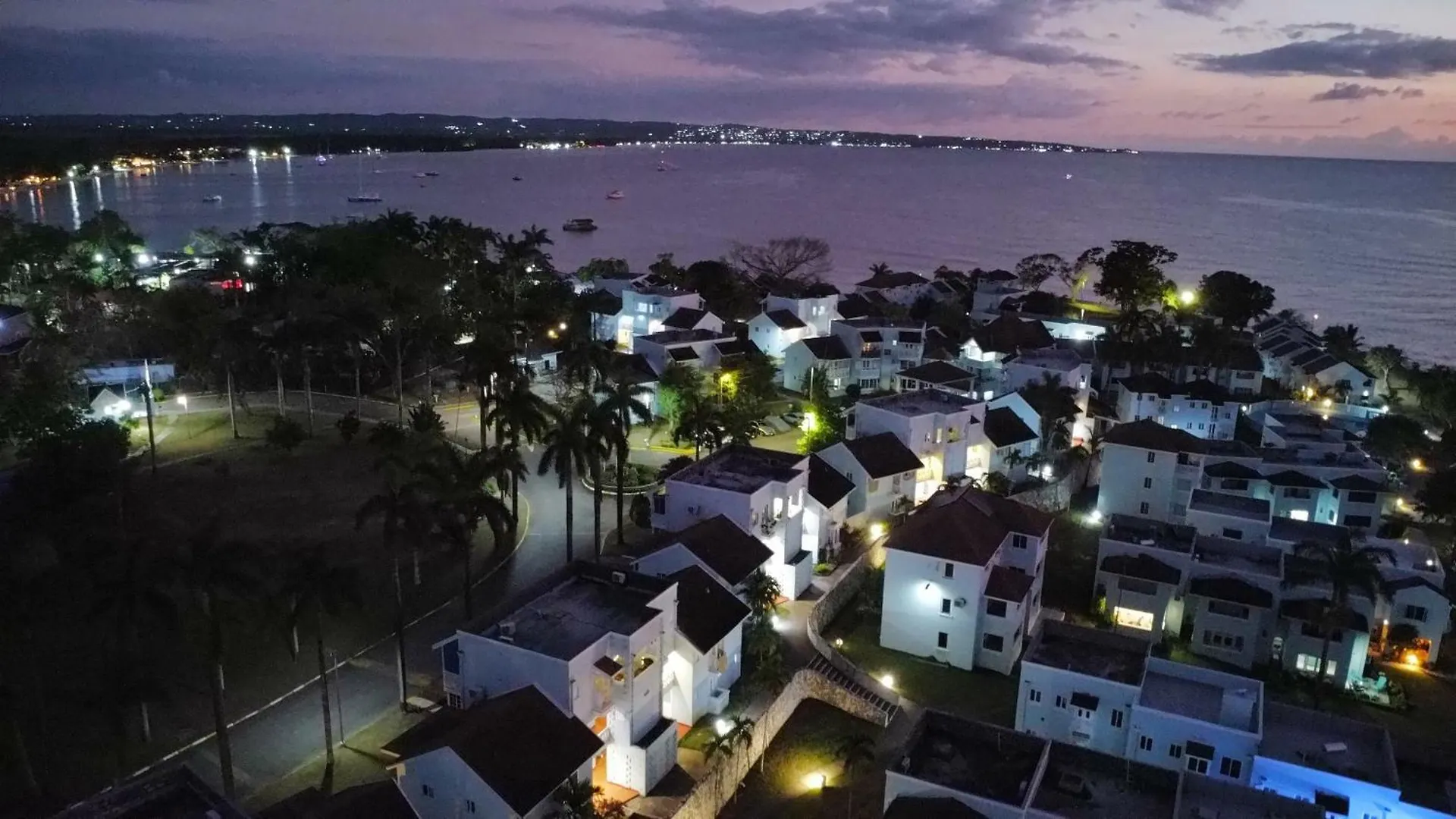 Negril Beachfront Oceanview Studios 164 & 145 Orange Bay Jamaica